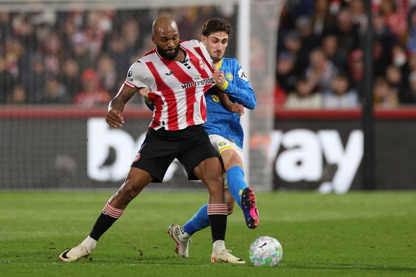 Igor Thiago, recém convocado para a Seleção Brasileira por Ancelotti, na partida entre Brentford e Wolverhampton na Premier League (Foto: Adrian Dennis / AFP)