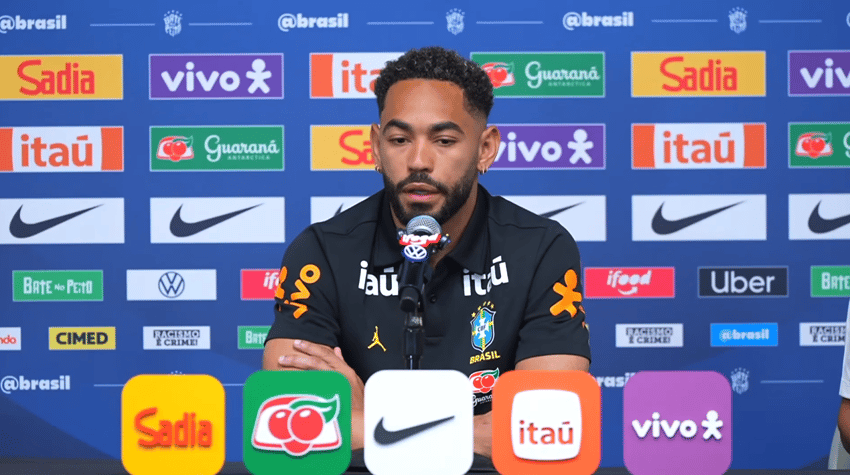 Junto a Rayan, Matheus Cunha concederá entrevista coletiva antes de treino da Seleção Brasileira (Foto: Reprodução/CBF)