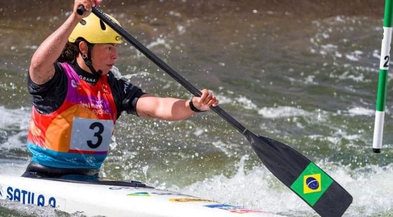 Ana Sátila competindo (Foto CBCa)