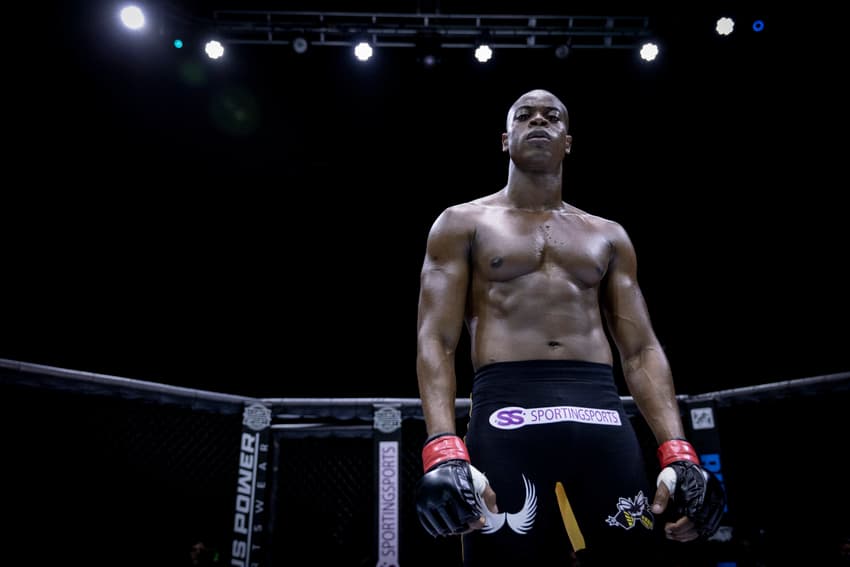 Momentos da série "Anderson Spider Silva" (Foto: Divulgação)