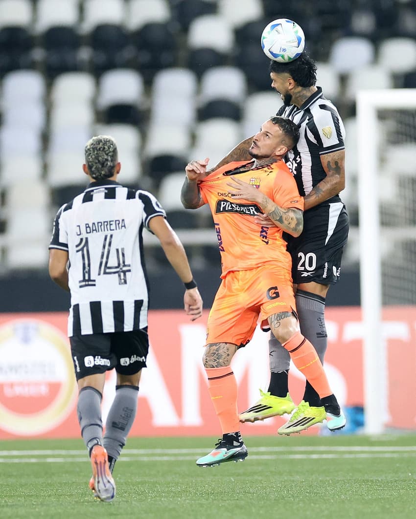 Botafogo perdeu para o Barcelona-EQU e foi eliminado na Libertadores (Foto: Vitor Silva/Botafogo)