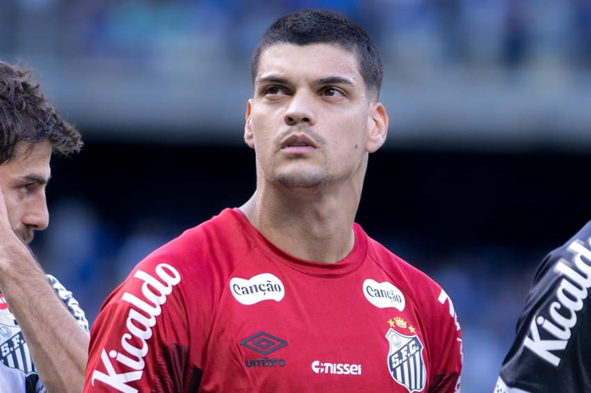 Gabriel Brazão em Cruzeiro x Santos pelo Brasileirão (Foto: Luan Martins/AgÃªncia F8/Gazeta Press)