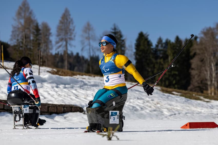 08.03.26 - ELENA SENA - Jogos Paralímpicos de Inverno Milão-Cortina 2026 - Prova de Biatlon 12,5 km no Tesero Cross-Country Skiing Stadium, em Tesero, Itália. Foto: Alessandra Cabral
