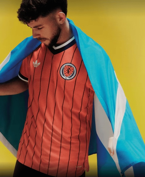 Escócia - Uniforme II (Foto: Divulgação)