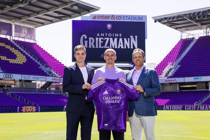 Griezmann anunciado pelo Orlando City (Foto: Reprodução/X)