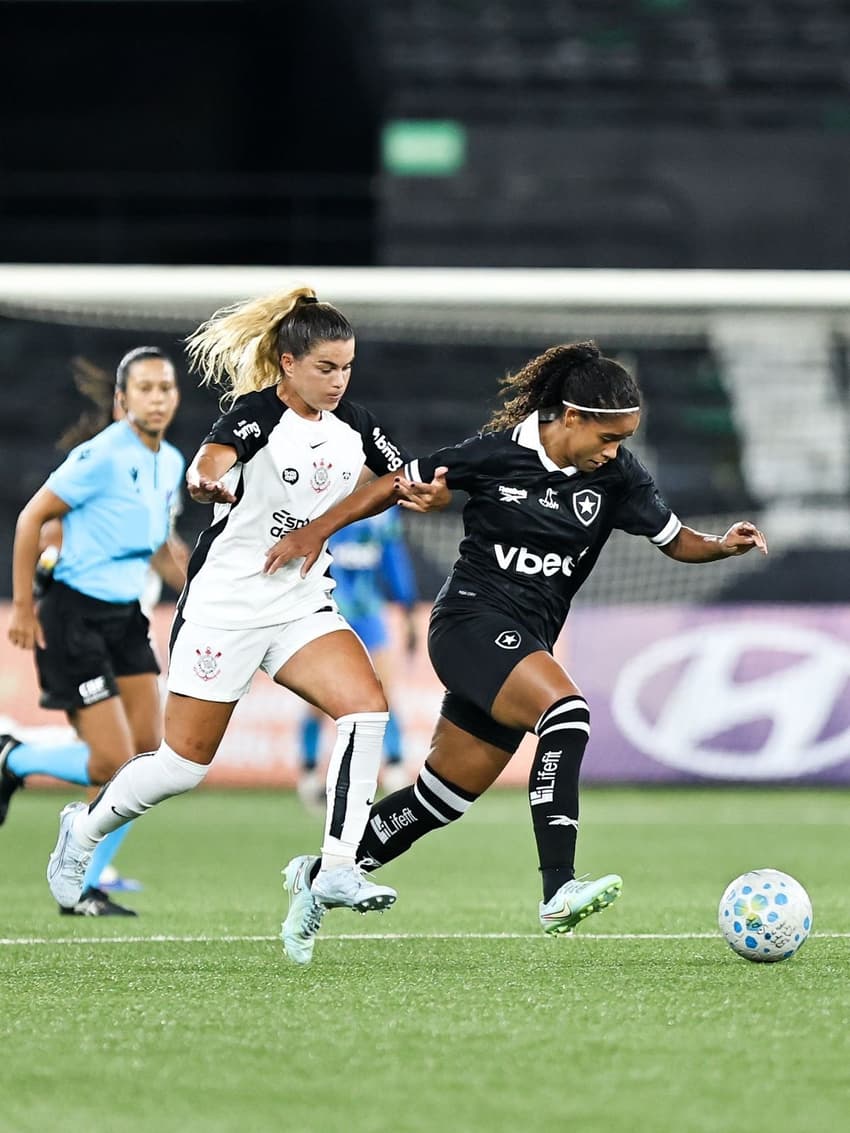 Corinthians venceu o Botafogo por 3 a 1 na quinta rodada do Brasileirão Feminino. (Foto: Arthur Barreto/ BFR)
