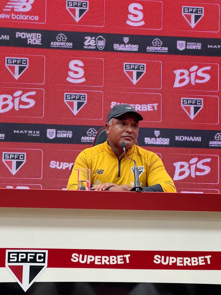Roger Machado, técnico do São Paulo