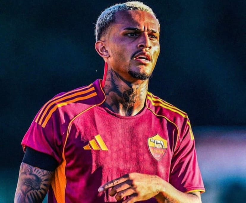 Wesley, ex-Flamengo, fez golaço pela Roma (Foto: Reprodução Instagram)