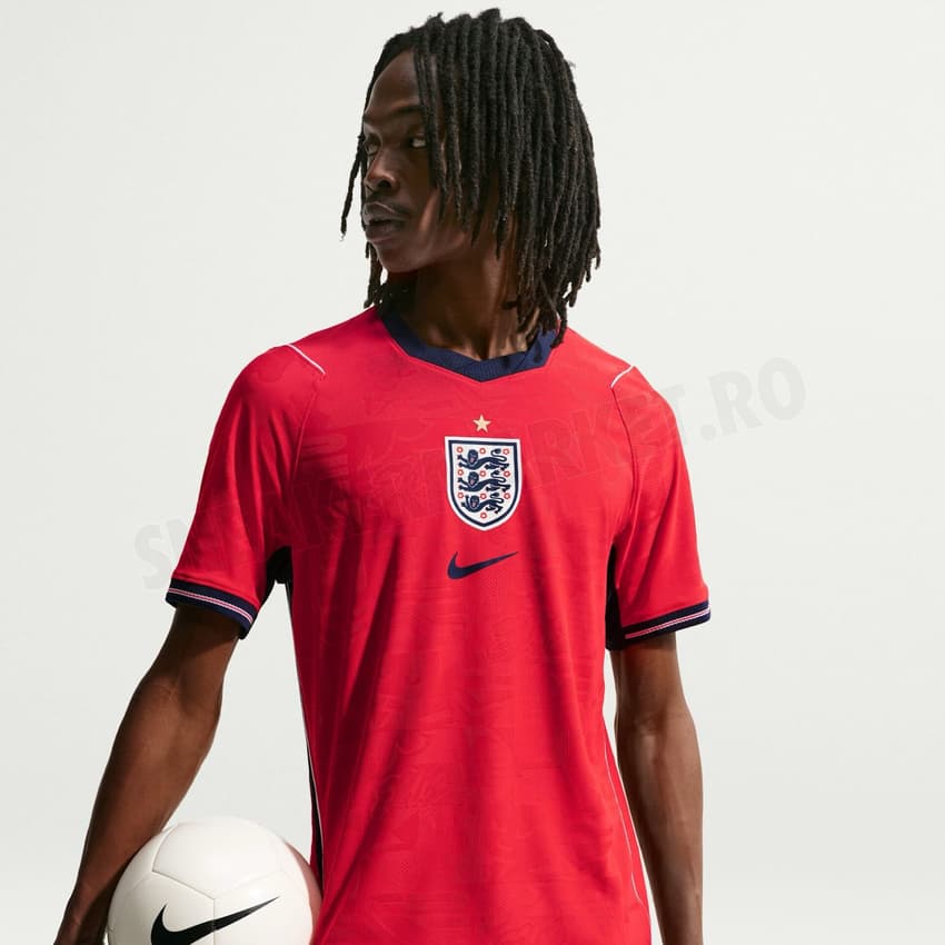 Inglaterra - Uniforme II (Foto: Divulgação)