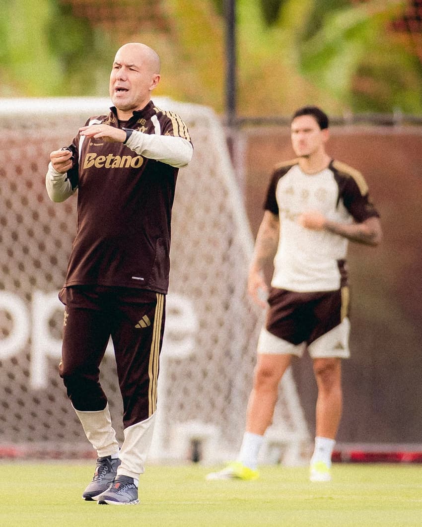 Leonardo Jardim estreia no comando do Flamengo contra o Fluminense, na final do Carioca (Foto: Reprodução / X Flamengo)
