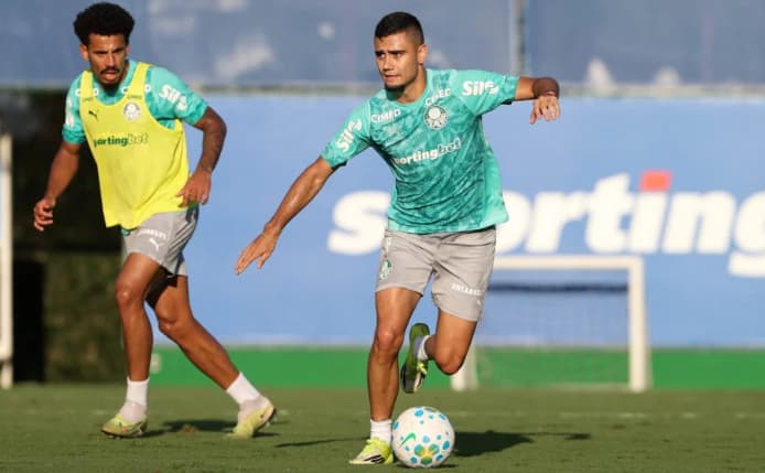 Lucas Evangelista e Andreas Pereira, volantes do Palmeiras