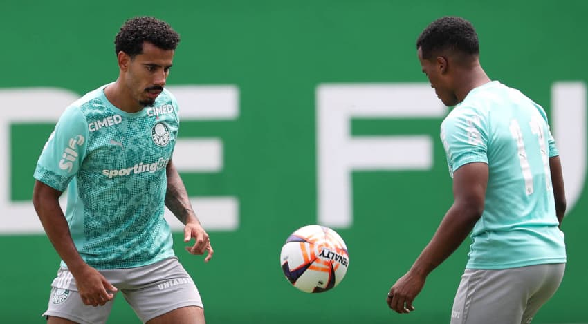 Lucas Evangelista e Arias, jogadores do Palmeiras
