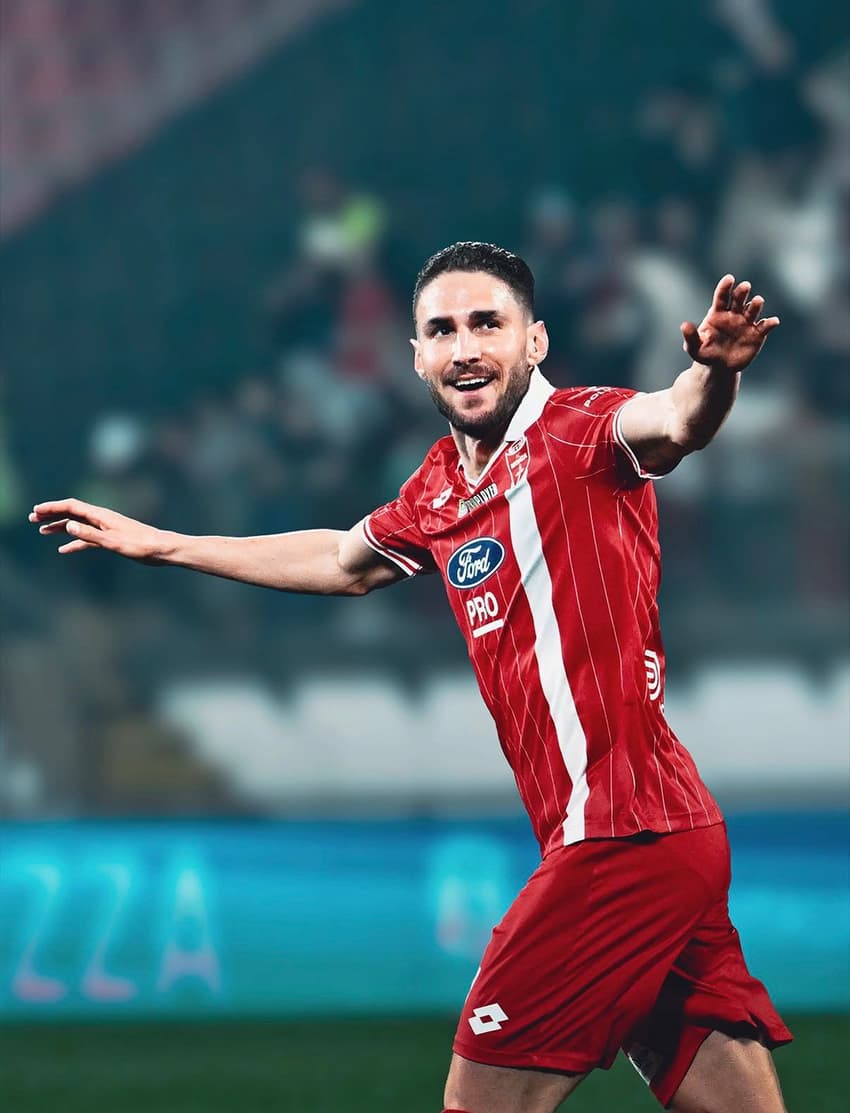 Paulo Azzi em ação pelo Monza (Foto: Reprodução/Monza)