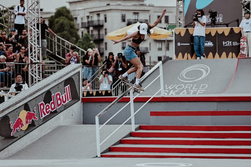 Rayssa Leal durante as quartas de final do Mundial de Skate