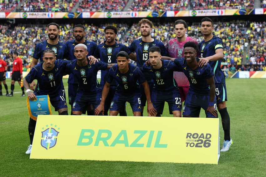 Seleção Brasileira titular no amistoso contra a França