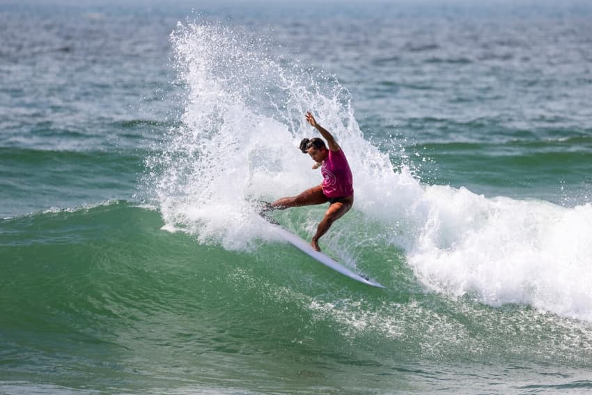 Tainá Hinckel venceu o sul-americano da WSL 2026 (Foto:  WSL / Daniel Smorigo)