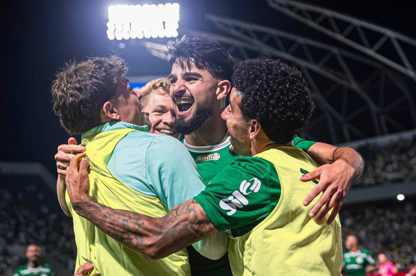 Flaco López marca na semifinal do Campeonato Paulista (Foto: Anderson Lira/CÃ³digo 19/Gazeta Press) <br><br>➡️ <a href="https://whatsapp.com/channel/0029VaDB2dg002THX4ALXL0P?utm_source=cta&amp;utm_medium=whatsappbiz&amp;utm_id=whatsapp" target="_blank" rel="noreferrer noopener"><strong>Acompanhe os negócios no esporte em nosso novo canal. Siga o Lance! Biz no WhatsApp</strong></a>