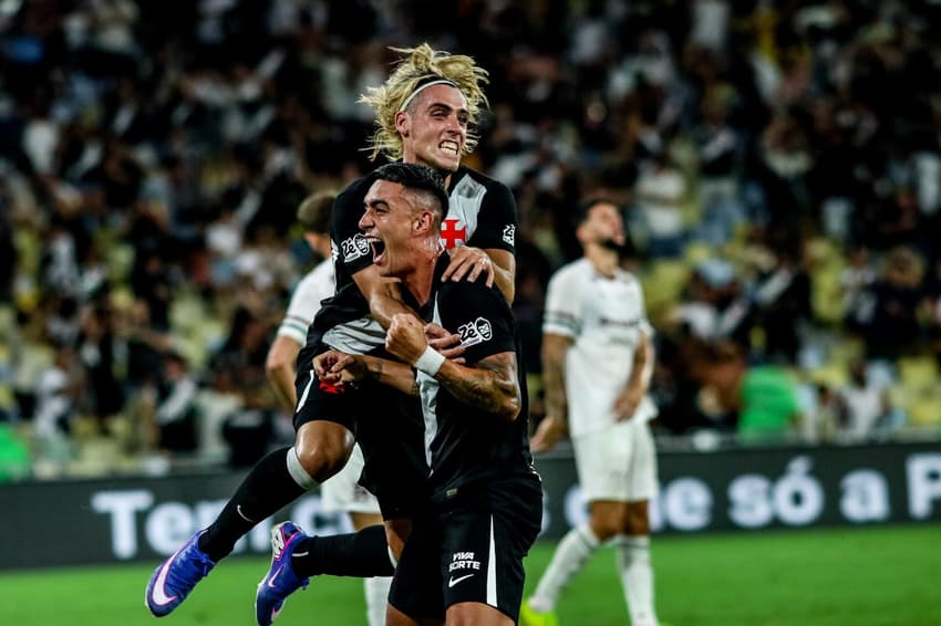 Vasco arranca virada eletrizante contra o Fluminense no Maracanã (Foto: Juliandresson SIlva/Photo Premium/Gazeta Press)