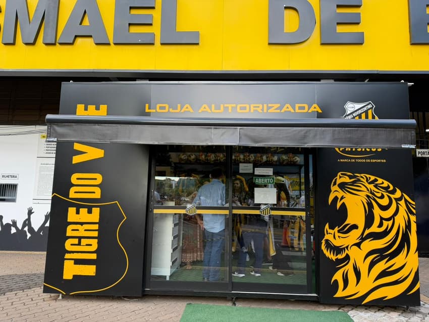 Loja oficial do Novorizontino recebe torcedores durante final do Campeonato Paulista. (Foto: Juliana Yamaoka/ Lance!)