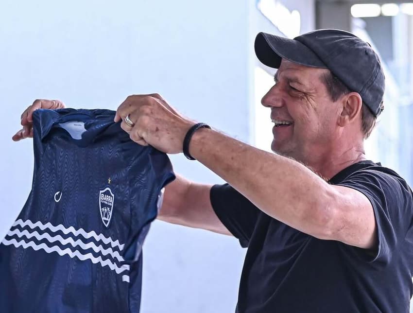Bene Sobrinho, presidente do Barra (Foto: Tiago Winter / Barra FC)