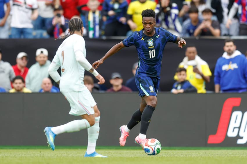 Vini Jr. em ação na partida entre Brasil e França (Foto: CBF/Divulgação)