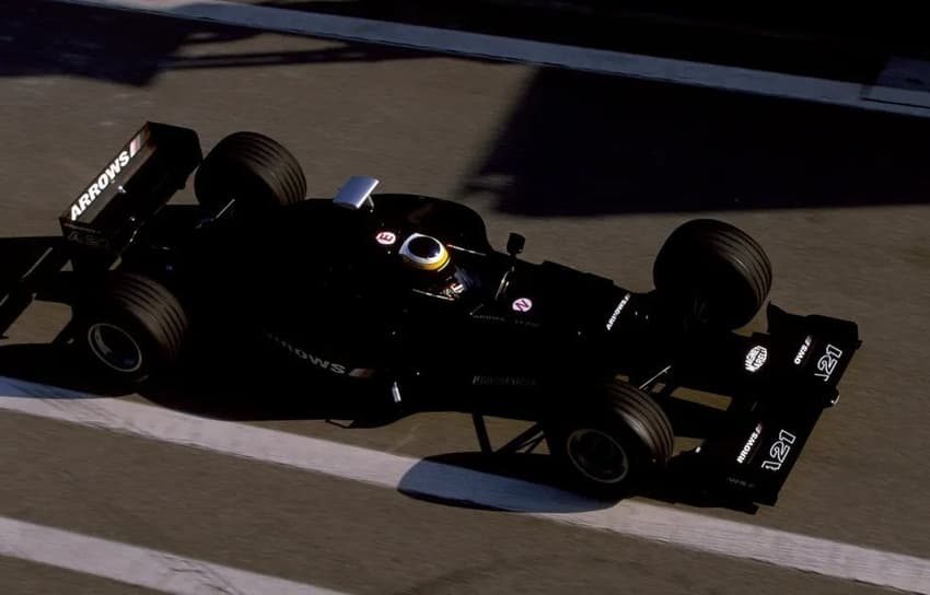 Arrow na pré-temporada da F1 2020 (Foto: Reprodução/Internet)