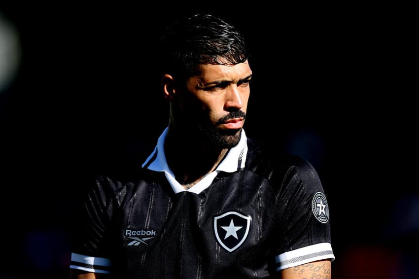 Alexander Barboza, zagueiro do Botafogo