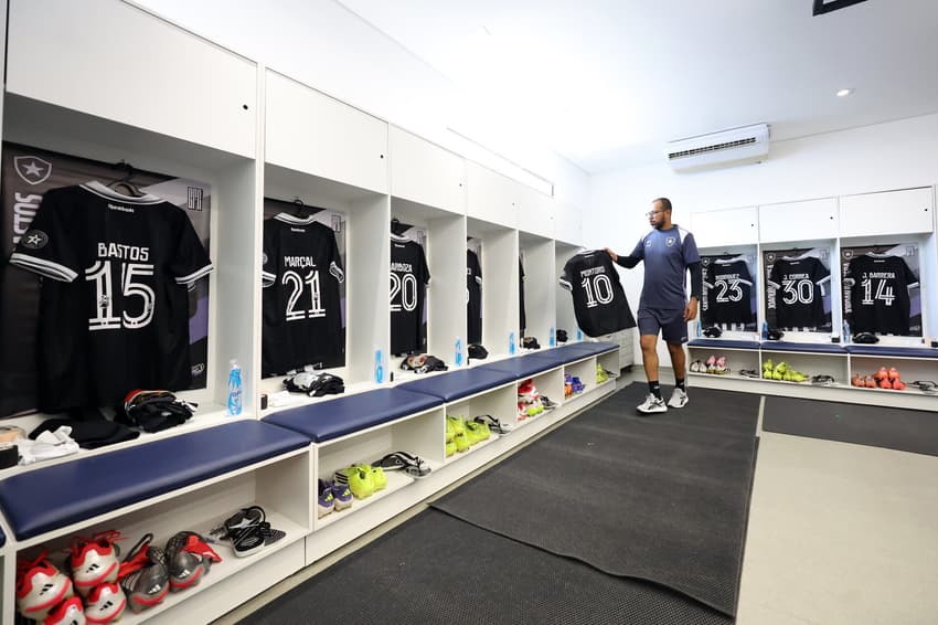 Botafogo tem escalação definida para enfrentar o Bragantino 