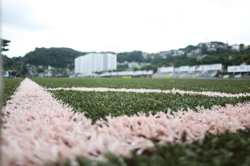 Campo 1 do CT Rei Pelé é utilizado pelo time da base e do feminino do Santos. (Foto: Reinaldo Campos/ Santos FC)