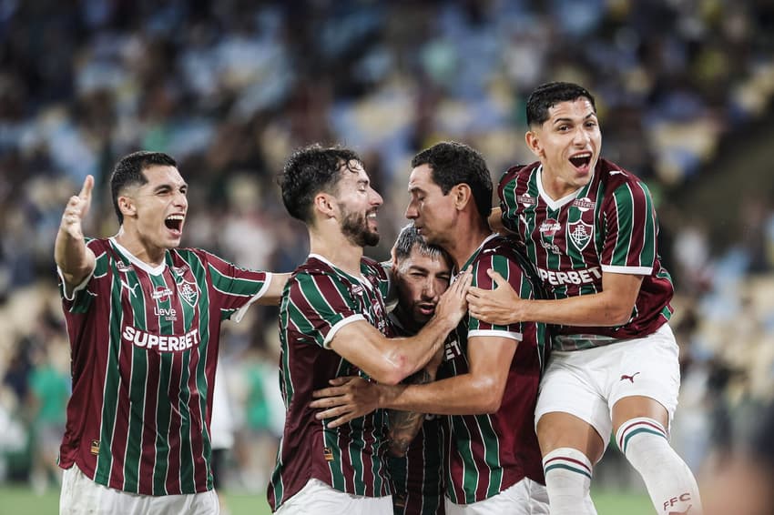 Jogadores do Fluminense comemoram gol de Ganso contra o Vasco, pela semifinal do Carioca (Foto: Lucas Merçon/FFC)