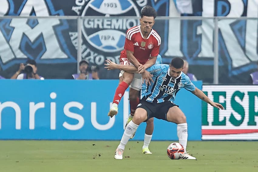 Grêmio x Internacional - jogo de ida da final do Gaúcho 2026
