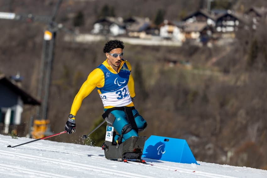 08.03.26 - GUILHERME ROCHA - Jogos Paralímpicos de Inverno Milão-Cortina 2026 - Prova de Biatlon 12,5 km no Tesero Cross-Country Skiing Stadium, em Tesero, Itália. Foto: Alessandra Cabral