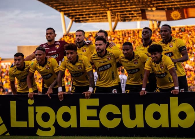 Equipe do Barcelona-ECU (Foto: Divulgação/Barcelona-ECU)