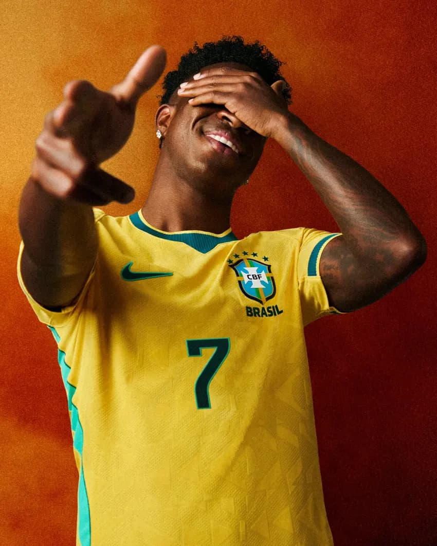 Vini Jr. participa de lançamento da camisa da Seleção Brasileira para a Copa do Mundo. (Foto: Divulgação/ Nike)