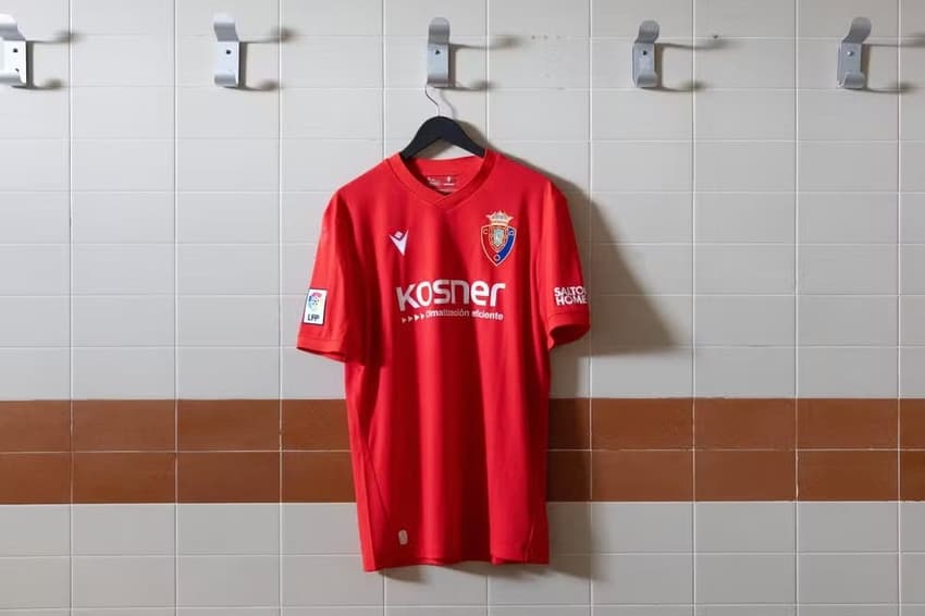 La Liga realiza rodada com camisas retrô