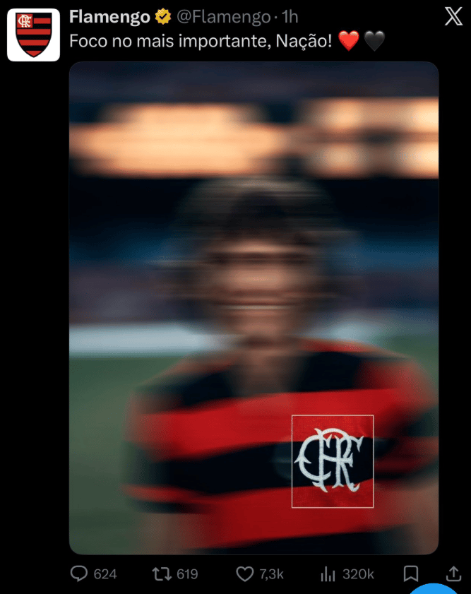 Flamengo apaga publicação polêmica que borra rosto de Zico (Foto: Reprodução/X)
