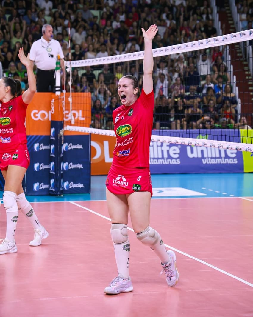 Jaque Schmitz é uma das atletas que atuou na vitória contra o Minas e permaneceu no Maringá (Foto: Eduardo Maroldi)