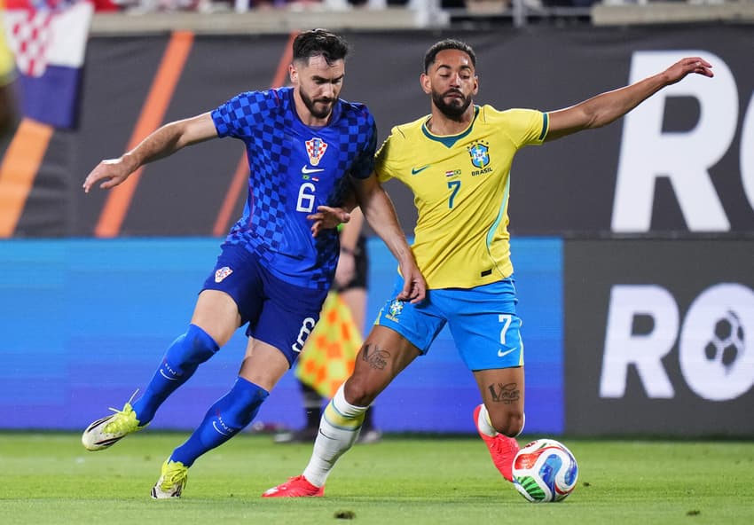 João Pedro no amistoso do Brasil contra Croácia