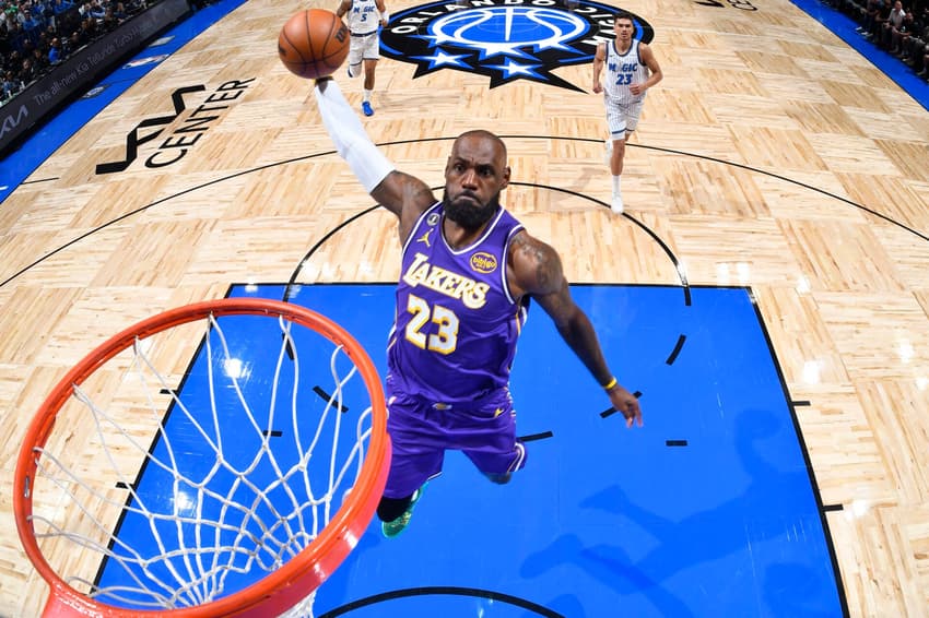 LeBron James completa mais de 1500 jogos na NBA (Foto: Fernando Medina / NBAE / Getty Images / Getty Images via AFP)