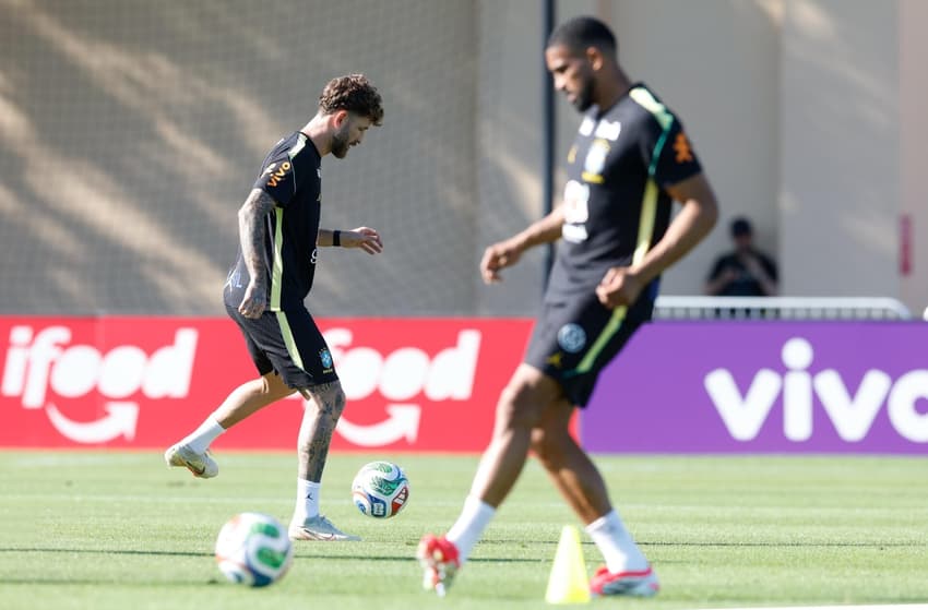 Léo Pereira, do Flamengo, durante treino da Seleção (Foto: Joilson Marconne/CBF)