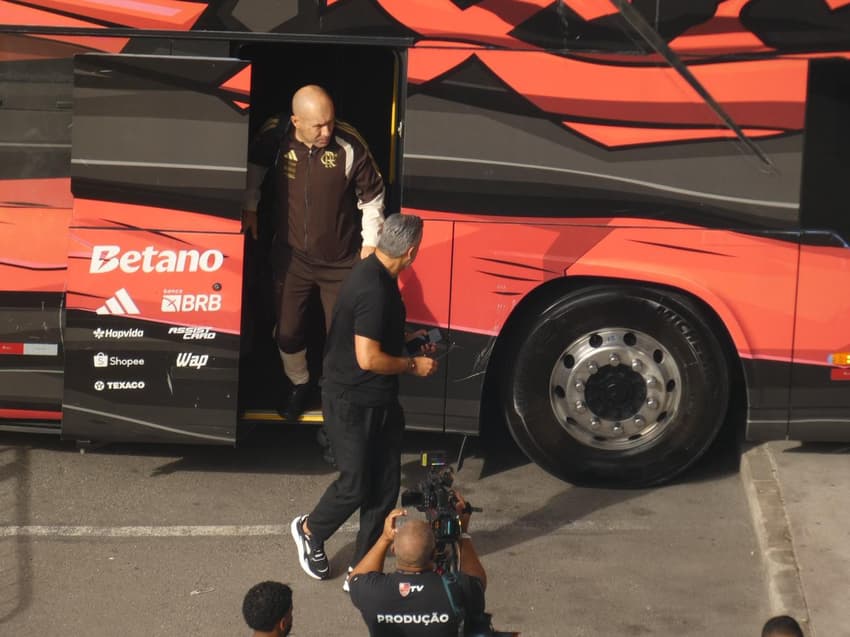 Leonardo Jardim no Maracanã para Fluminense x Flamengo (Foto: Lucas Bayer/Lance!)