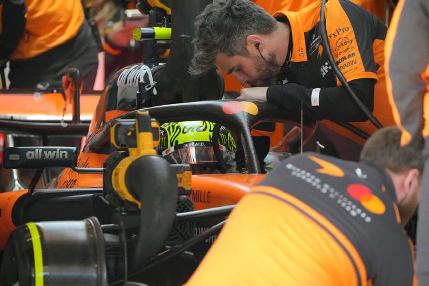 McLaren teve problemas mecânicos no GP da China