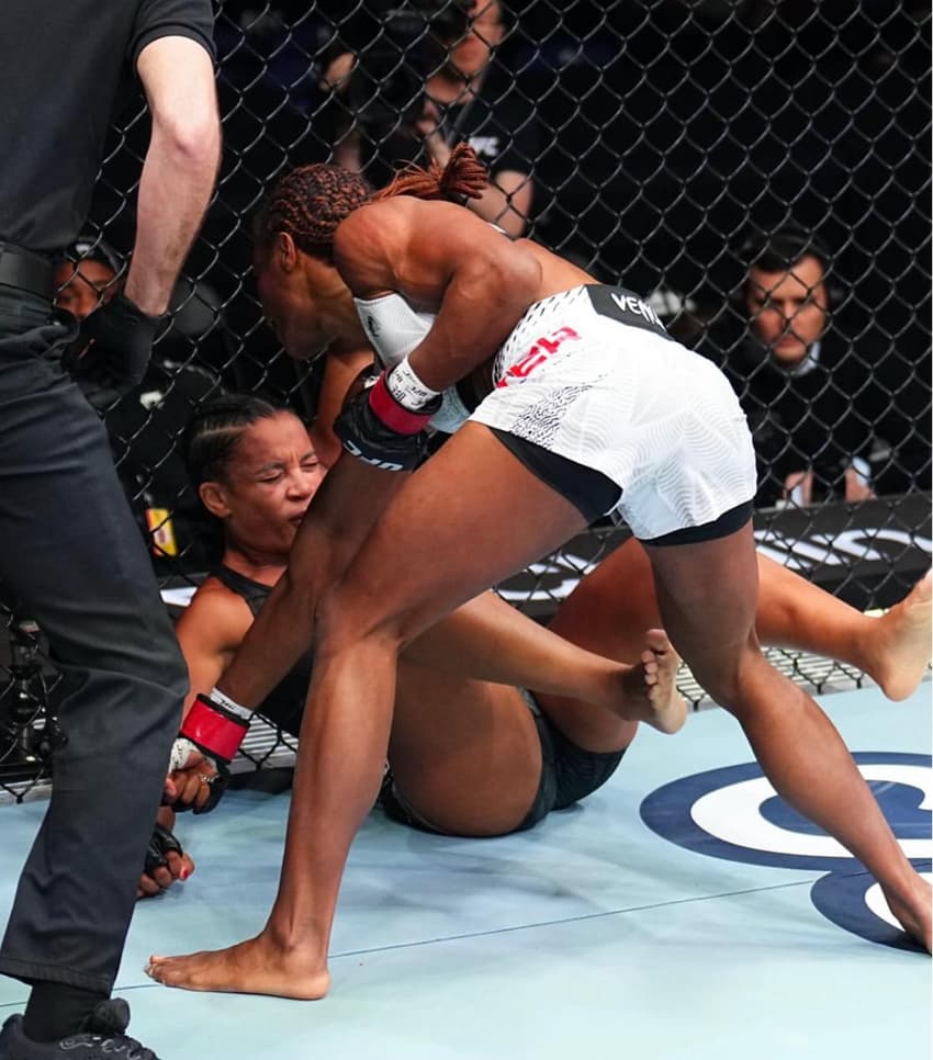 Ravena Oliveira perde confronto no UFC Londres (Foto: Reprodução Instagram)