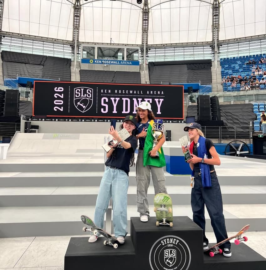 Liz Akama, Rayssa Leal e Chloe Covell dividiram o pódio da SLS Sydney