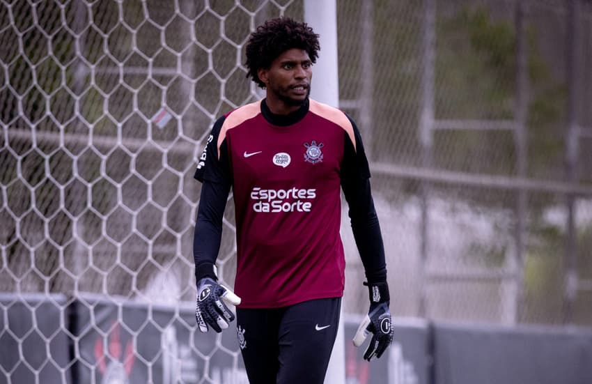 hugo souza goleiro corinthians