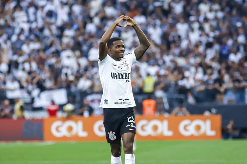Cacá ainda tem vínculo com o Corinthians (Foto: Everton Okubo/Agencia F8/Folhapress)