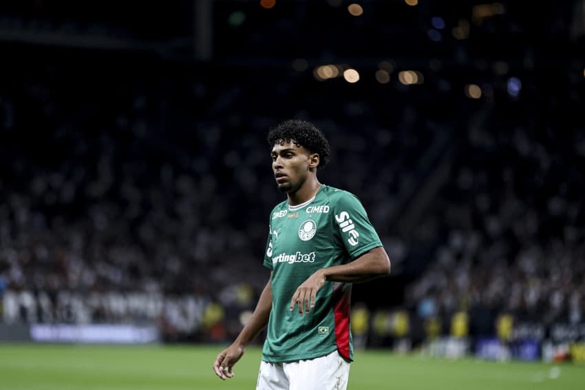 Luighi durante clássico entre Corinthians e Palmeiras, na Neo Química Arena, pelo Campeonato Brasileiro (Foto: Ricardo Moreira/Zimel Press/Folhapress)