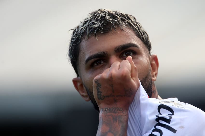 Gabigol comemora gol diante do Corinthians, na Vila Belmiro. (Foto: Guilherme Dionizio/Código 19/Folhapress)