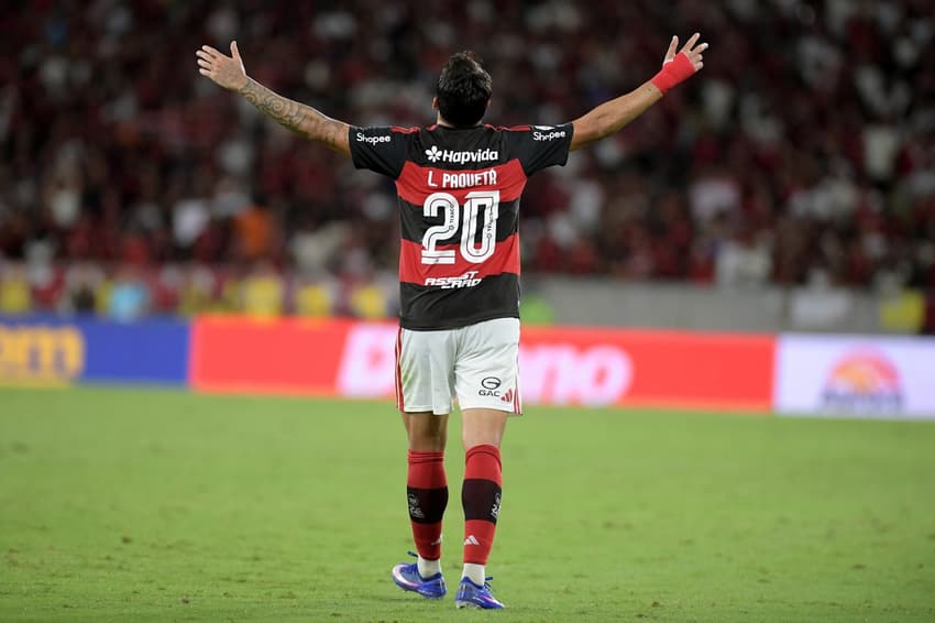 Paquetá engrena sequência de ótimas atuações pelo Flamengo (Foto: Dhavid Normando/Código 19/Folhapress)