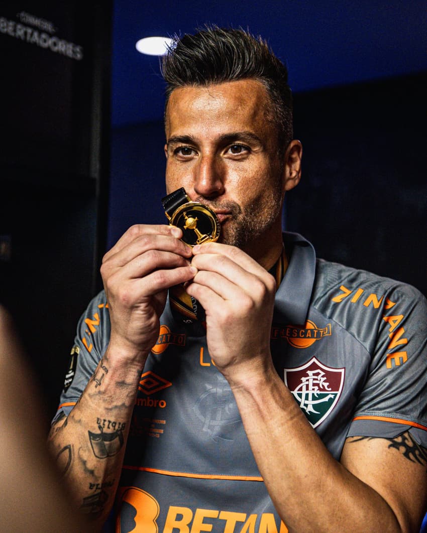 Fábio no título do Fluminense na Libertadores de 2023 (Foto: Lucas Merçon/ Fluminense FC)